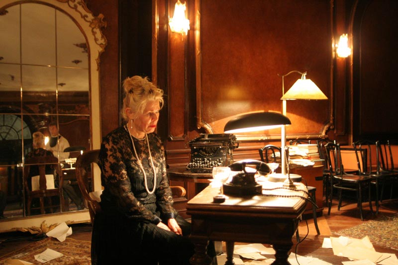 Alma Mahler-Werfel (Flo Lawrence)